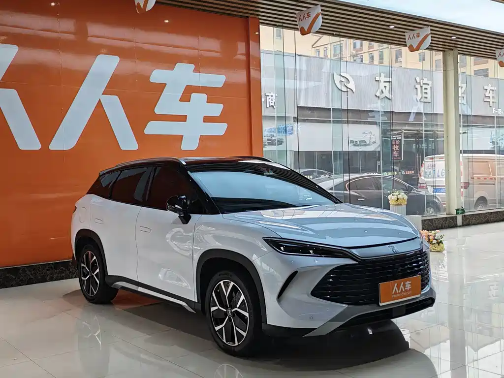 BYD L DM-i — миниатюра 3