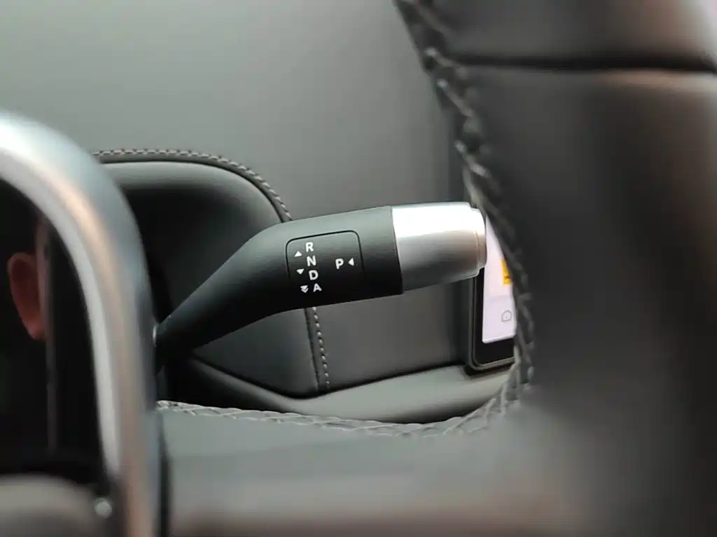Li Auto Li L6 — миниатюра 14