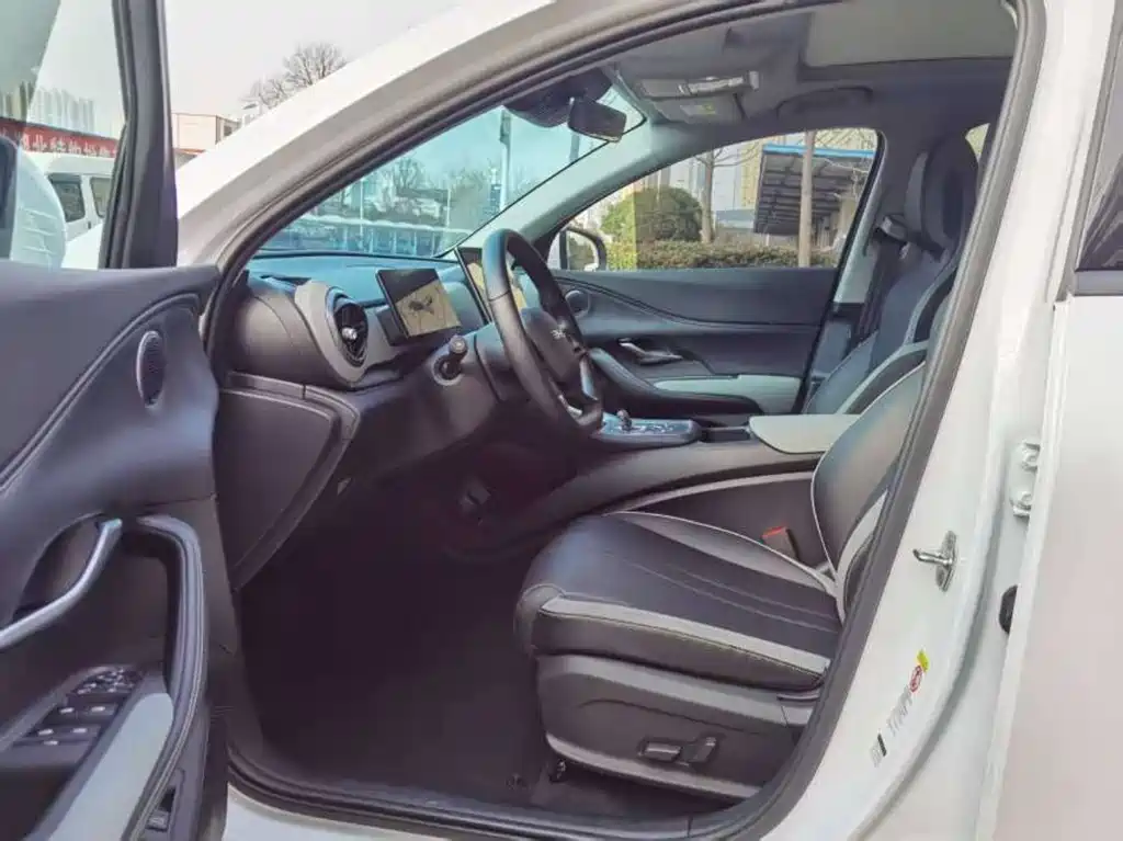 BYD SEA LION 05 DM I