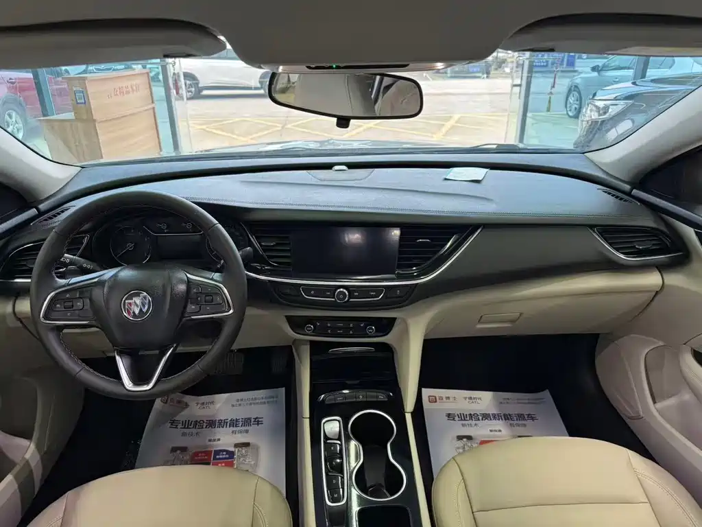 Buick Regal — миниатюра 6
