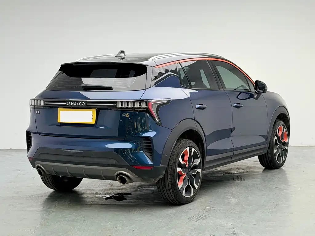 Lynk & Co 06 — миниатюра 14