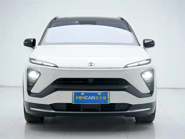 NIO NIO ES6 2021