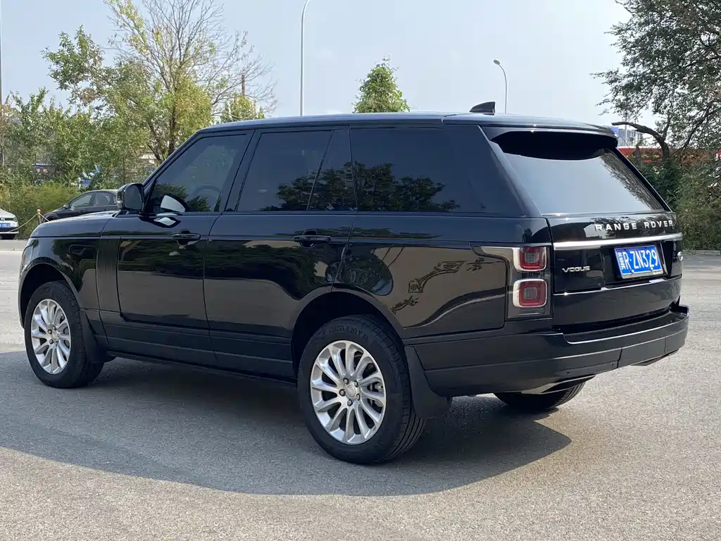 Land Rover Range Rover — миниатюра 9