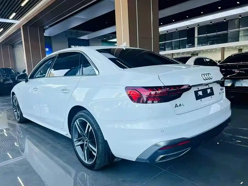 Audi A4L 2020 40 TFSI Fashion