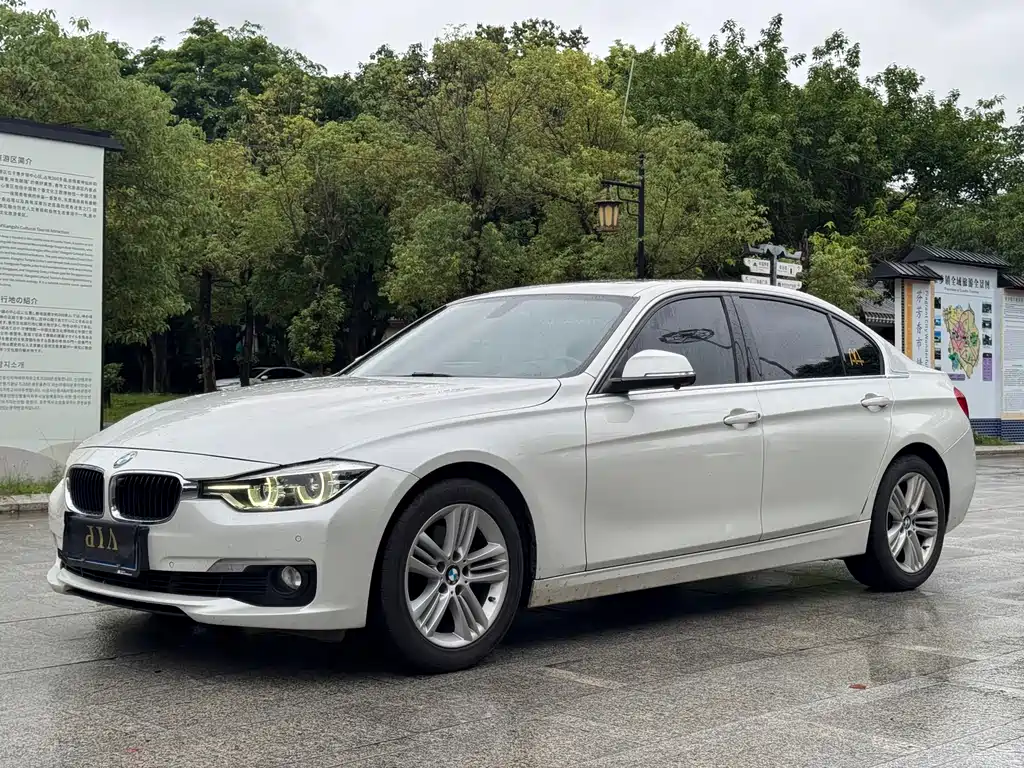 BMW 3 Series 2016