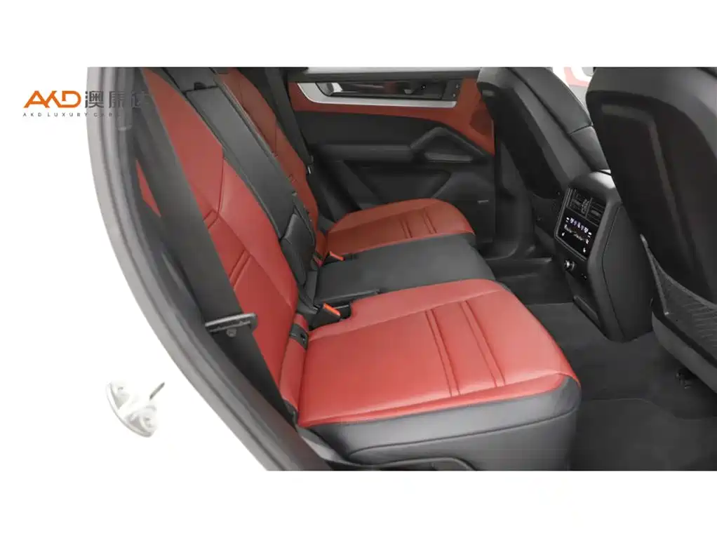 Porsche Cayenne — миниатюра 8