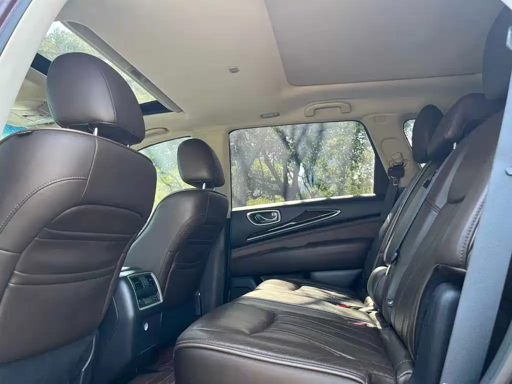Infiniti QX60 2014 2.5 S/C Hybrid