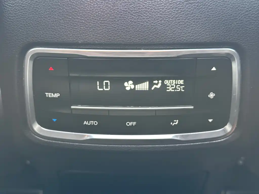 GAC Motor Trumpchi GS8 — миниатюра 12