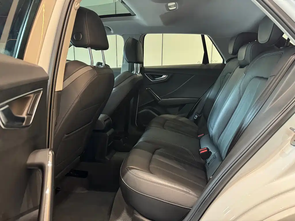 Audi Q2L — миниатюра 6