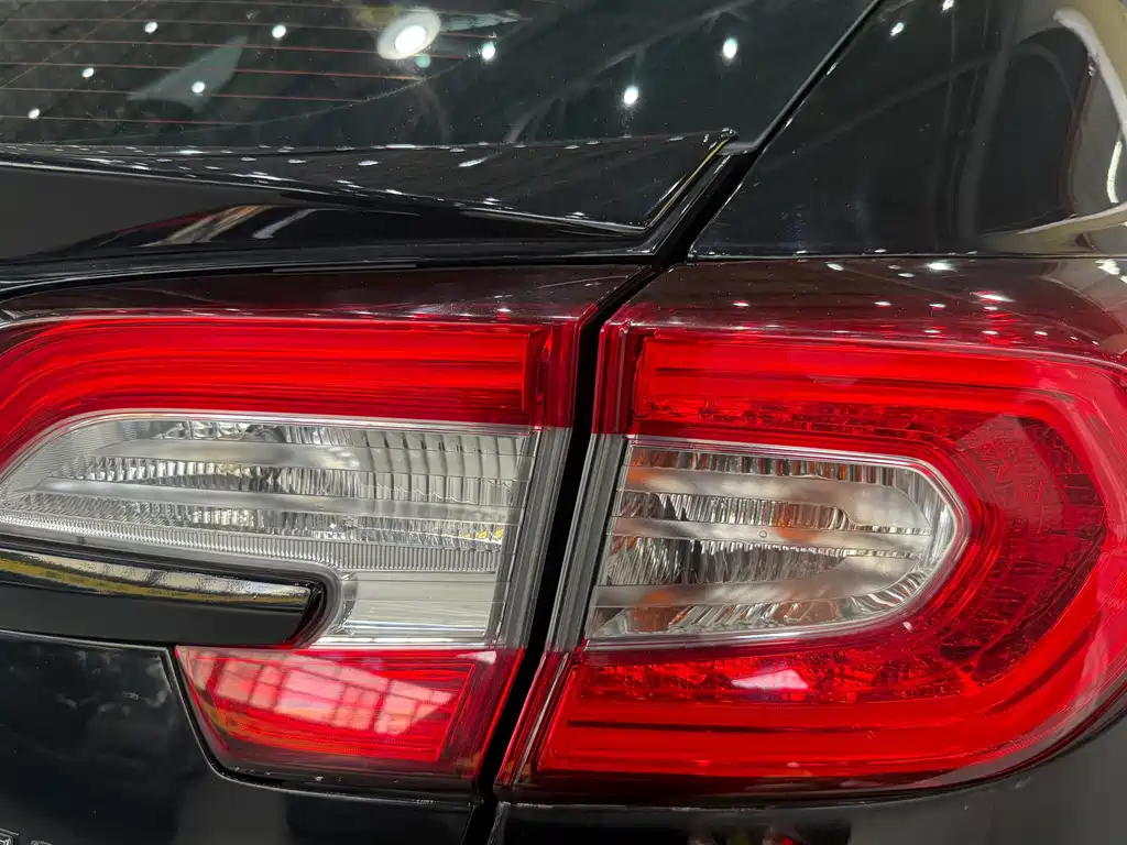 Honda Avancier — миниатюра 6