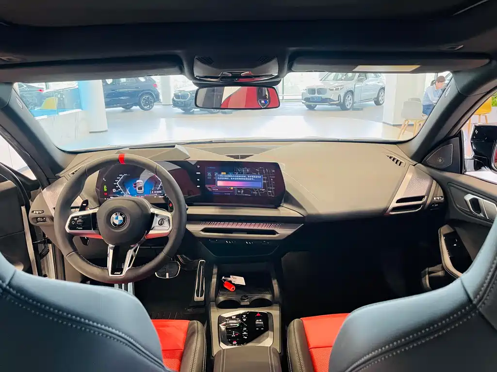 BMW M235L — миниатюра 6