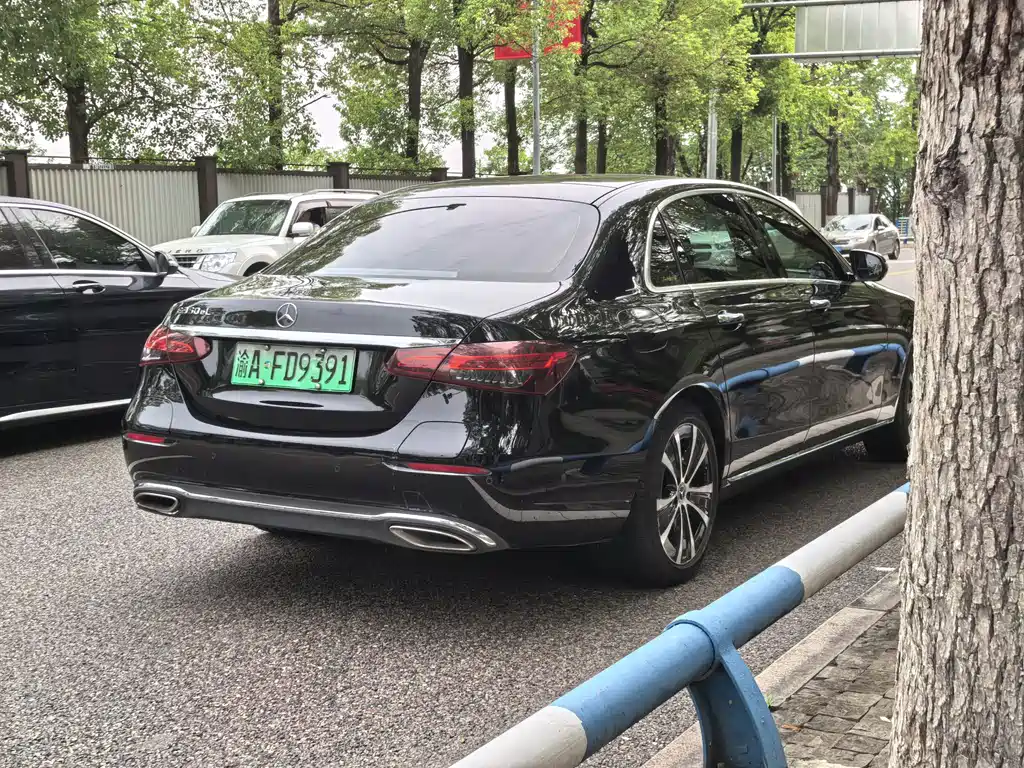Mercedes-Benz E-Class New Energy — миниатюра 9