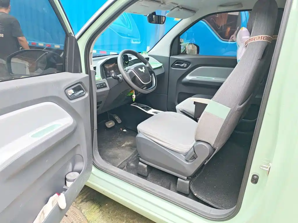 Wuling MINIEV — миниатюра 12
