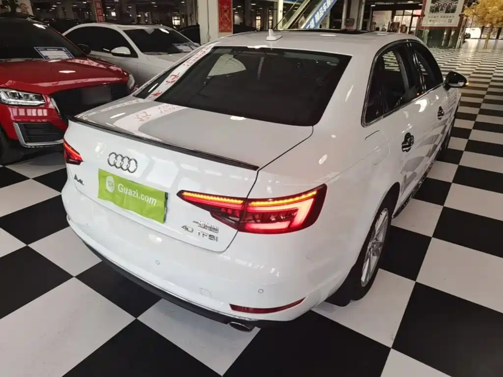 Audi A4L — миниатюра 7
