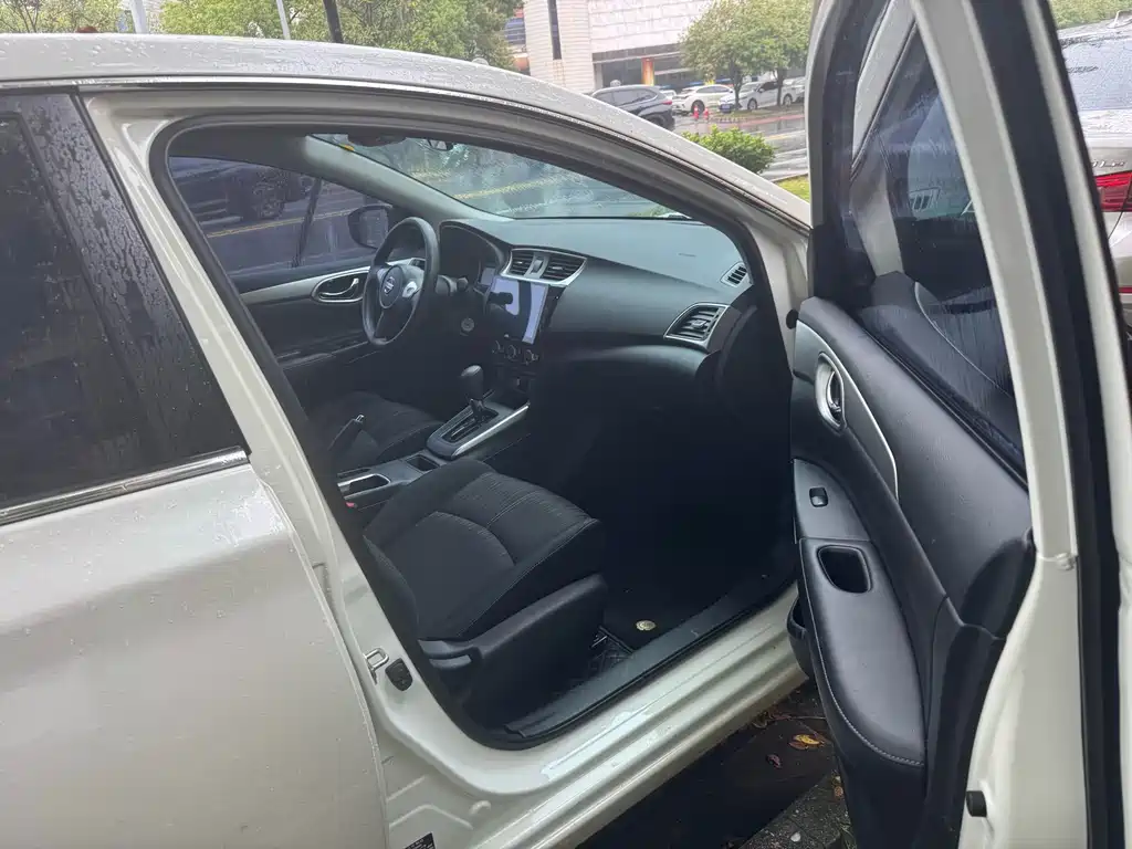 Nissan Sylphy — миниатюра 7