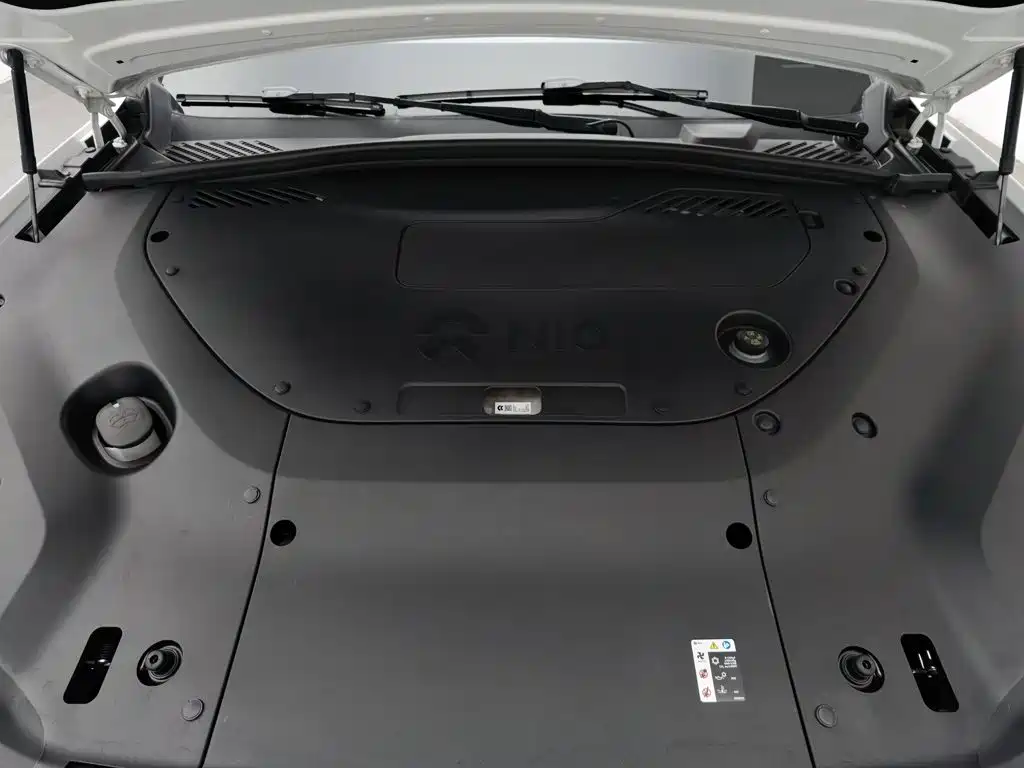 NIO ES8 2024 75kWh