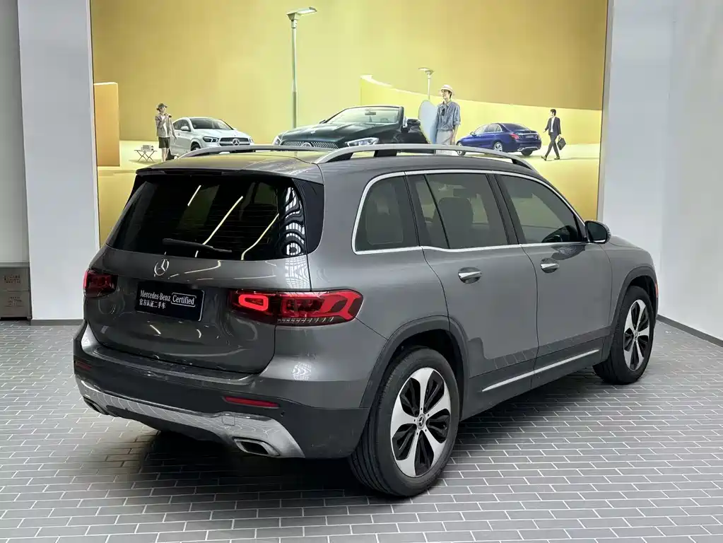 Mercedes-Benz GLB — миниатюра 3