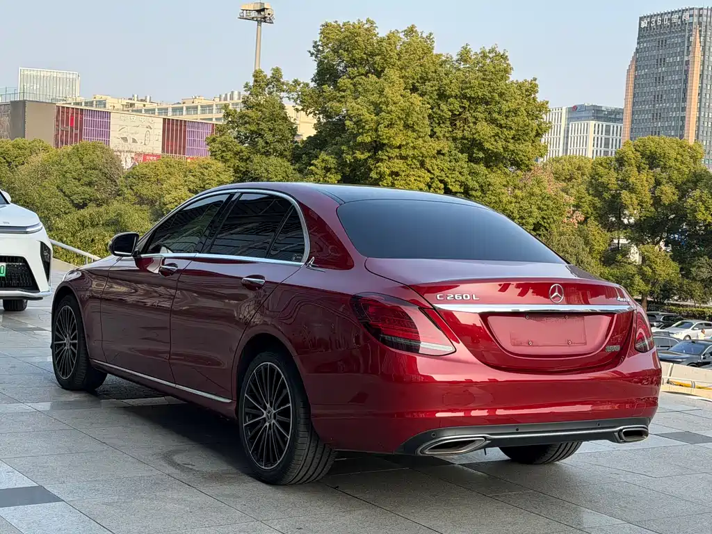 MERCEDES-BENZ C CLASS