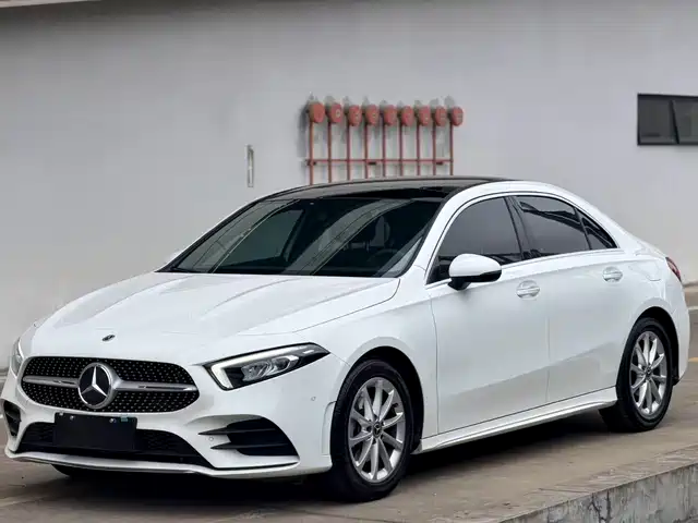 MERCEDES-BENZ A CLASS