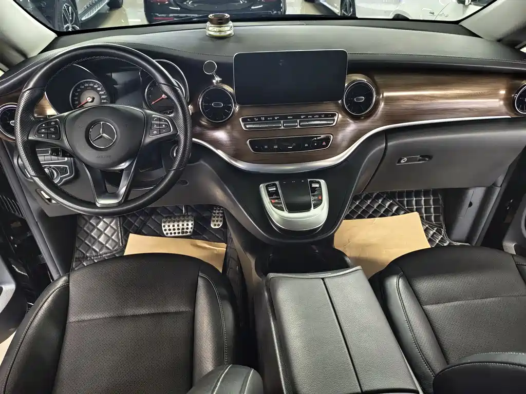 Mercedes-Benz V-Class V 2021 V 260
