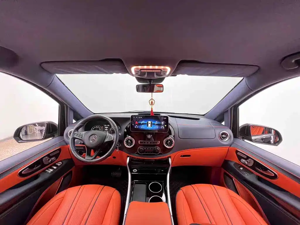 Mercedes-Benz Vito — миниатюра 17