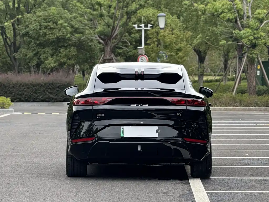 BYD SONG L EV