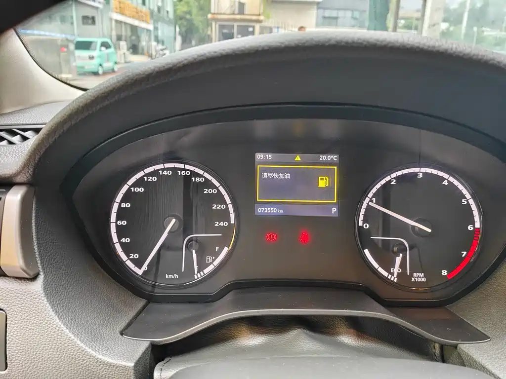 Qoros Qoros 3 — миниатюра 5