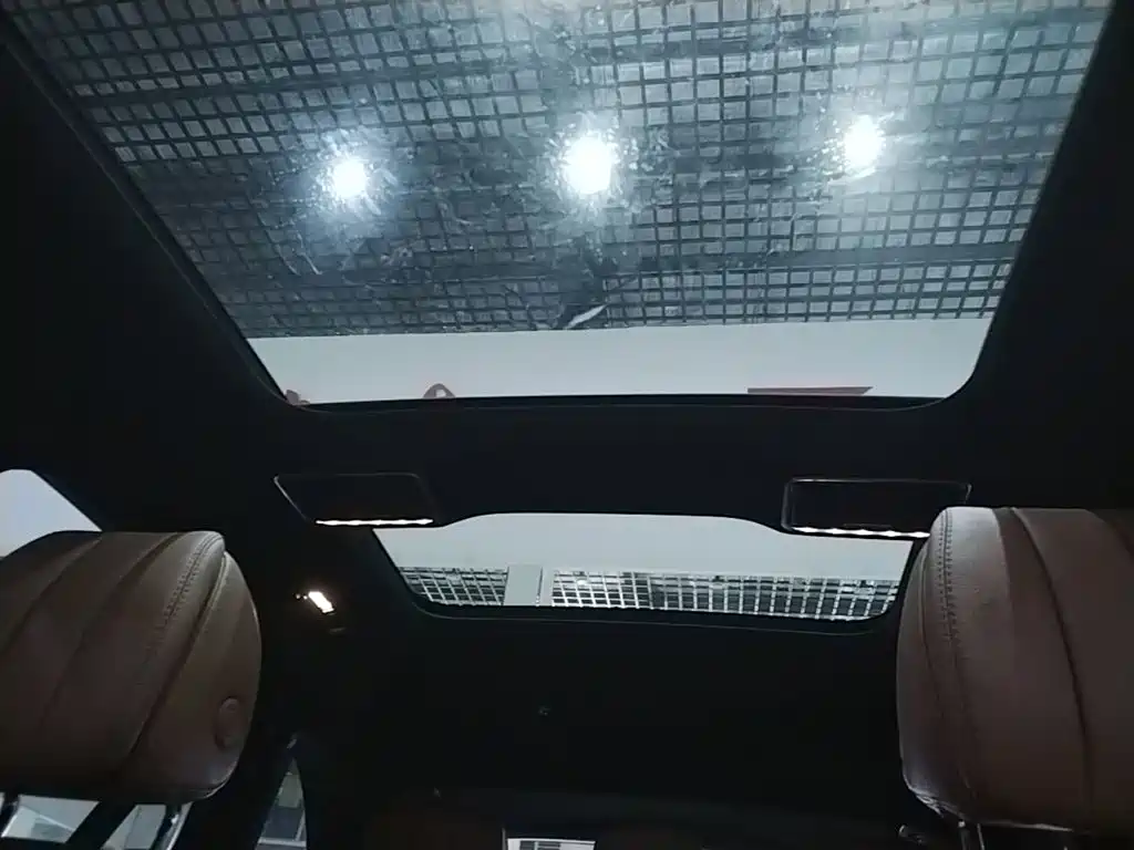 Mercedes-Benz GLC — миниатюра 18