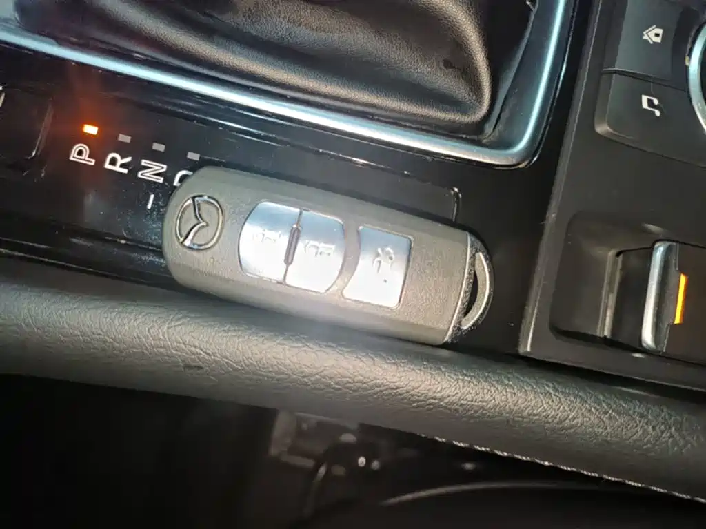 Mazda 3 Axela — миниатюра 9
