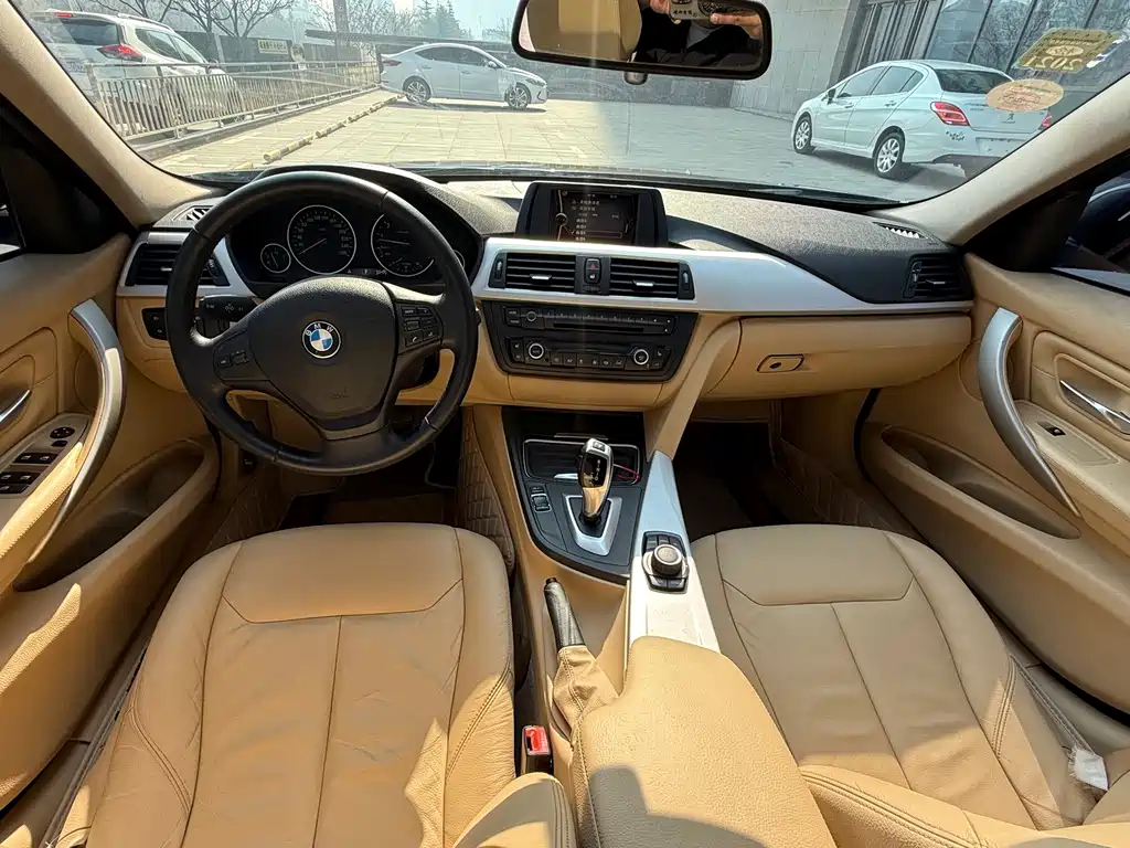 BMW 3 Series — миниатюра 8