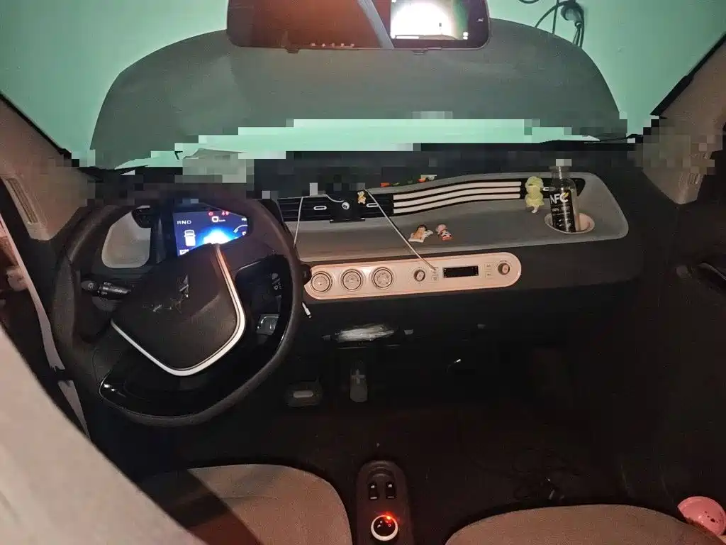 Wuling MINIEV — миниатюра 5