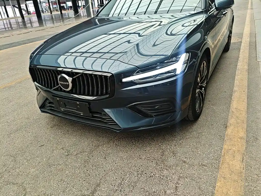 Volvo S60 — миниатюра 24