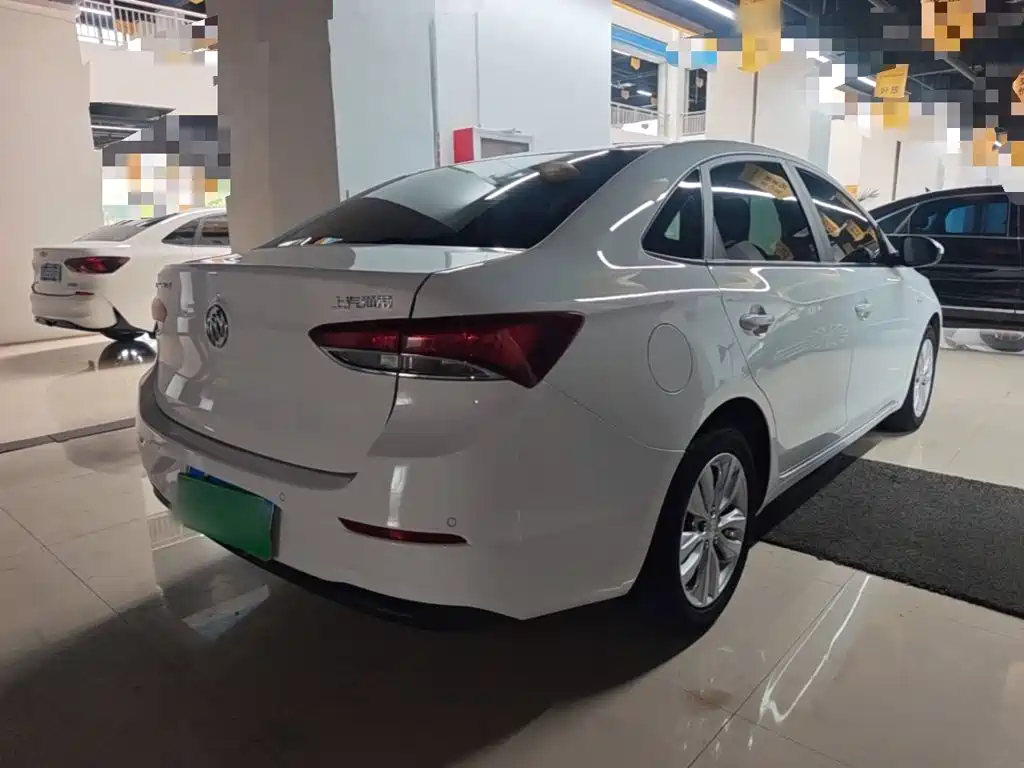 Buick Excelle — миниатюра 7