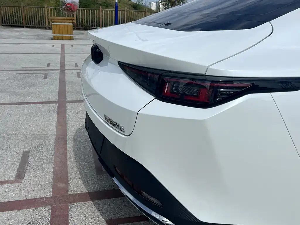 Changan Yida — миниатюра 9