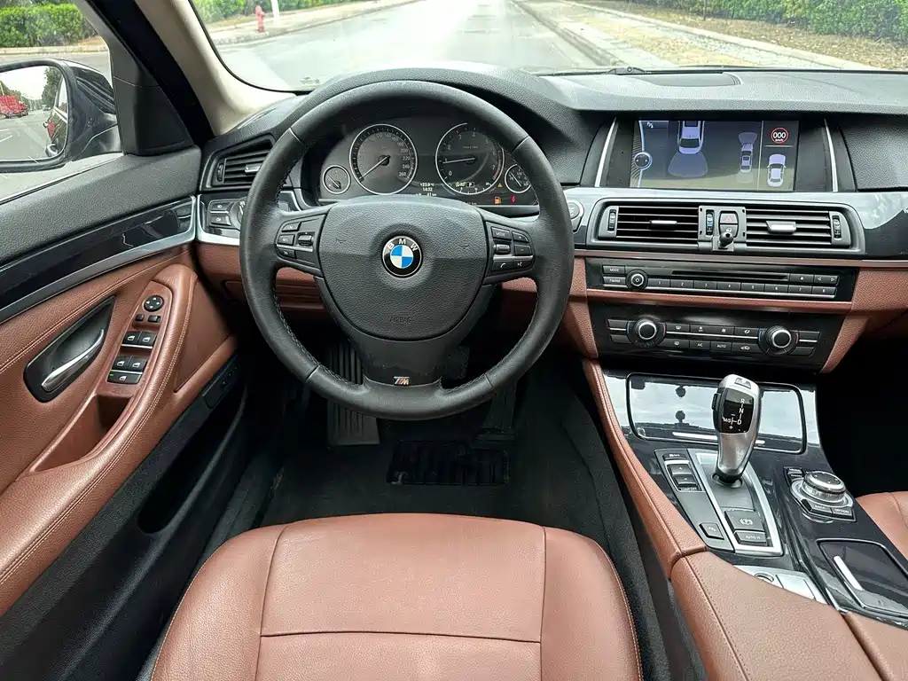 BMW 5 Series (Import) — миниатюра 8