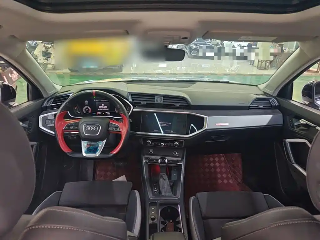 Audi Q3 — миниатюра 10
