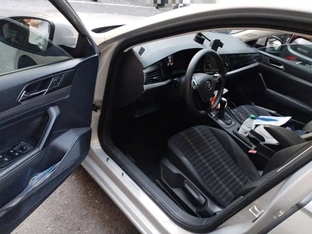 Volkswagen Lavida — миниатюра 14
