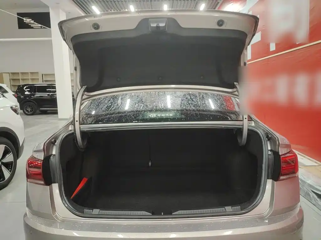 Volkswagen Bora — миниатюра 19