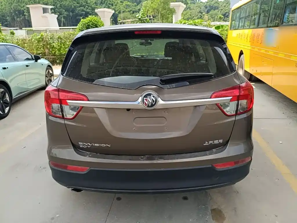Buick Envision Plus — миниатюра 6
