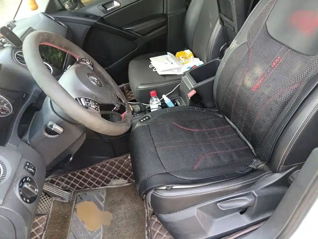Volkswagen Tiguan — миниатюра 8