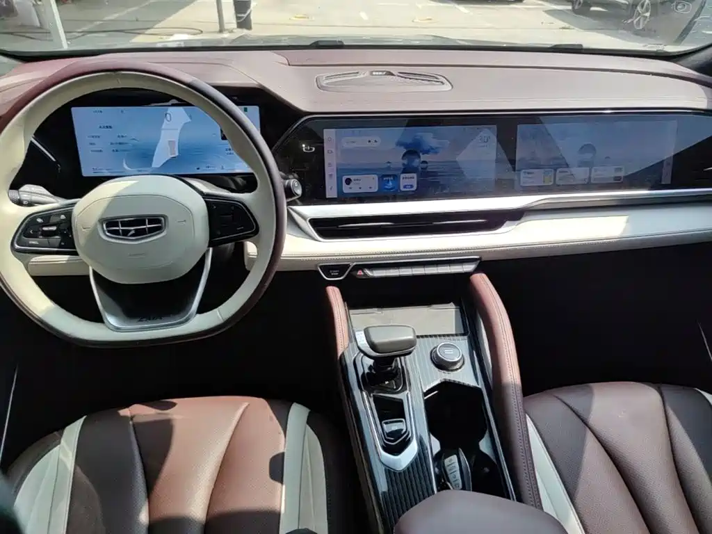 Geely Xingyue L — миниатюра 10