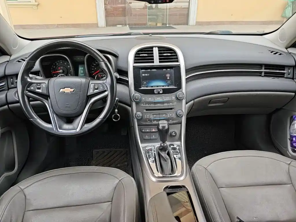 Chevrolet Malibu — миниатюра 10