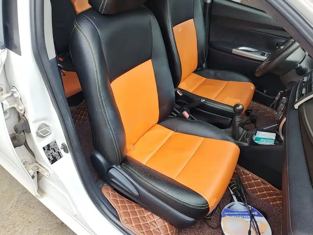 Toyota Yaris L — миниатюра 25