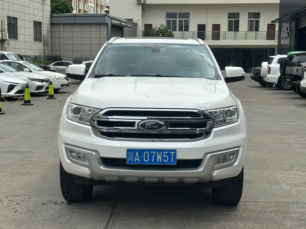 Ford Everest 2017 2.0T AT Luxury 7 мест