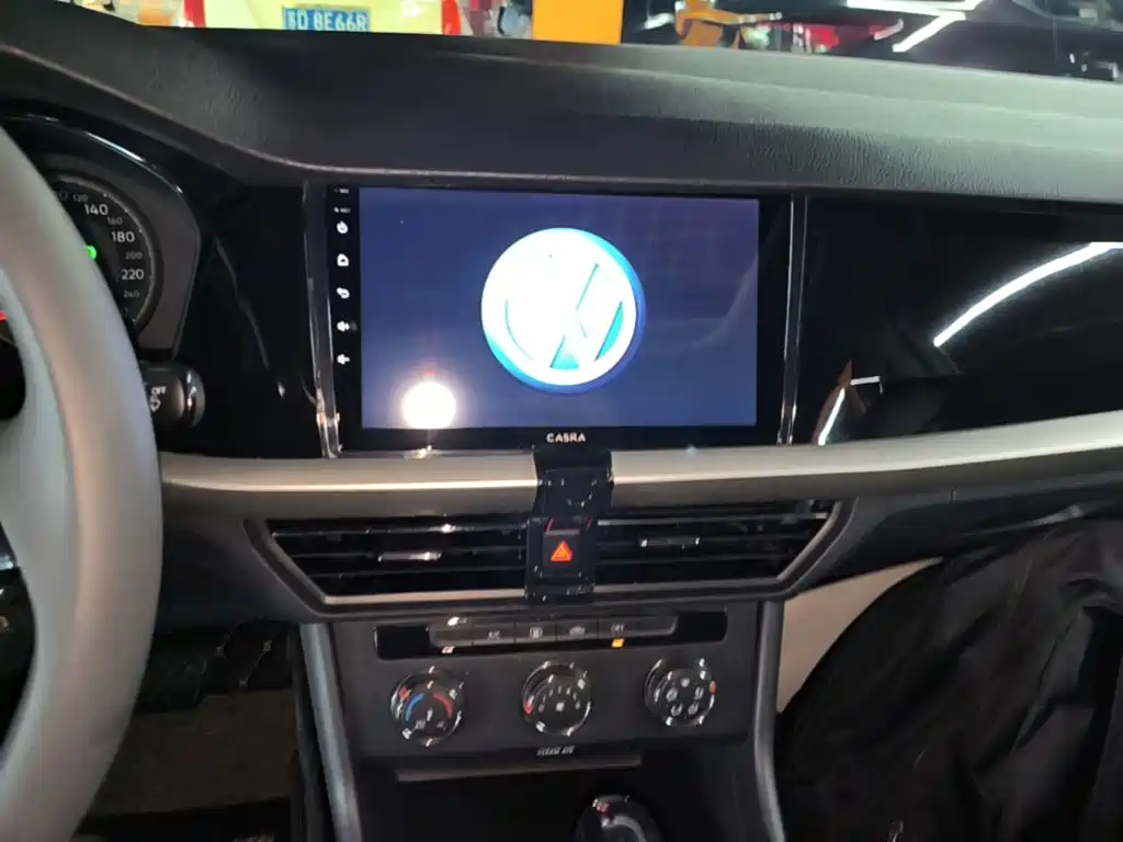 Volkswagen Lavida — миниатюра 13