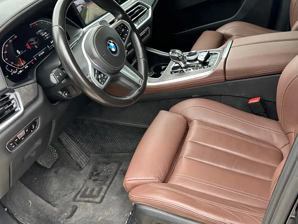 BMW X5 (Import) — миниатюра 6