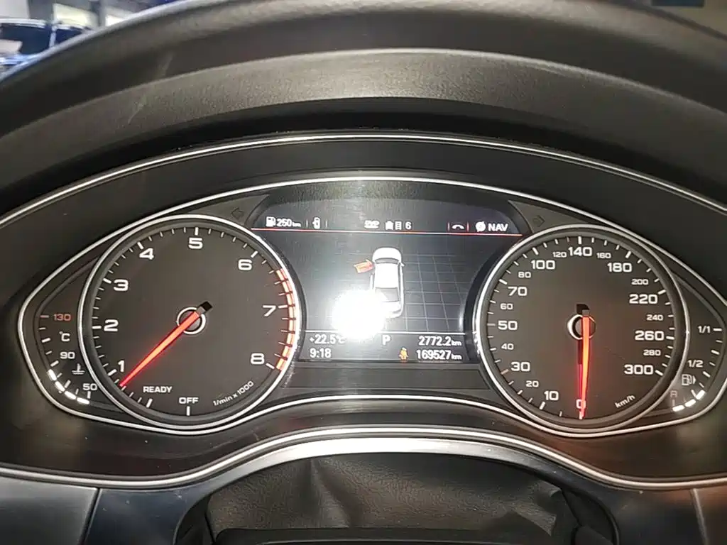 Audi A6L — миниатюра 12