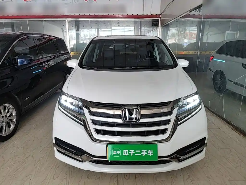 Honda Elysion 2019 2.0L Luxury