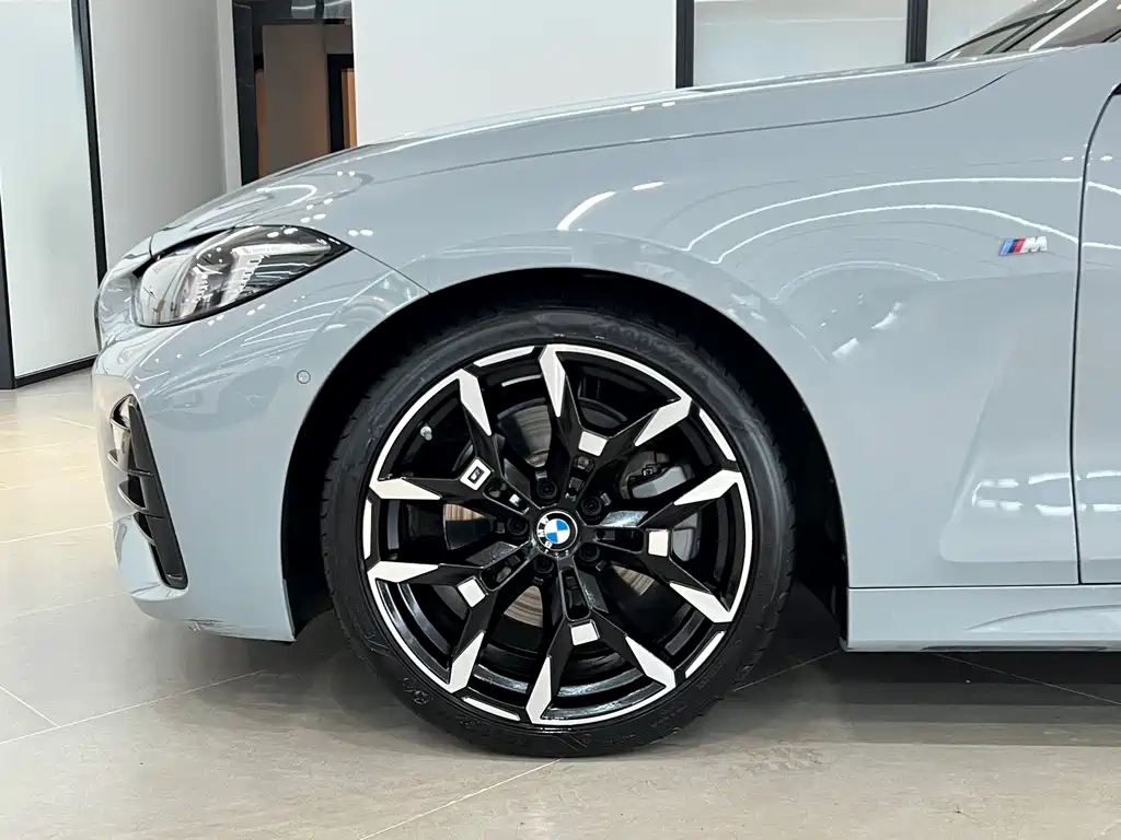 BMW 4 Series — миниатюра 4
