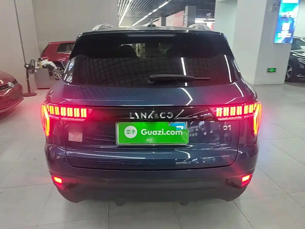 Lynk & Co 01 — миниатюра 6